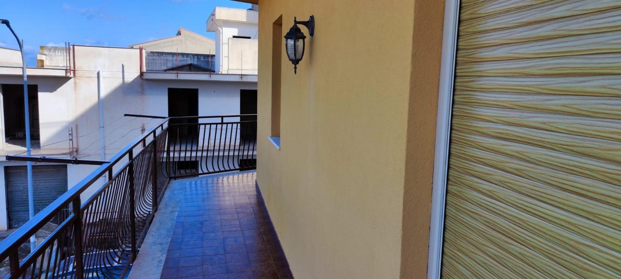 Panoramico Wifi Tv Centro Storico Daire Casteldaccia Dış mekan fotoğraf