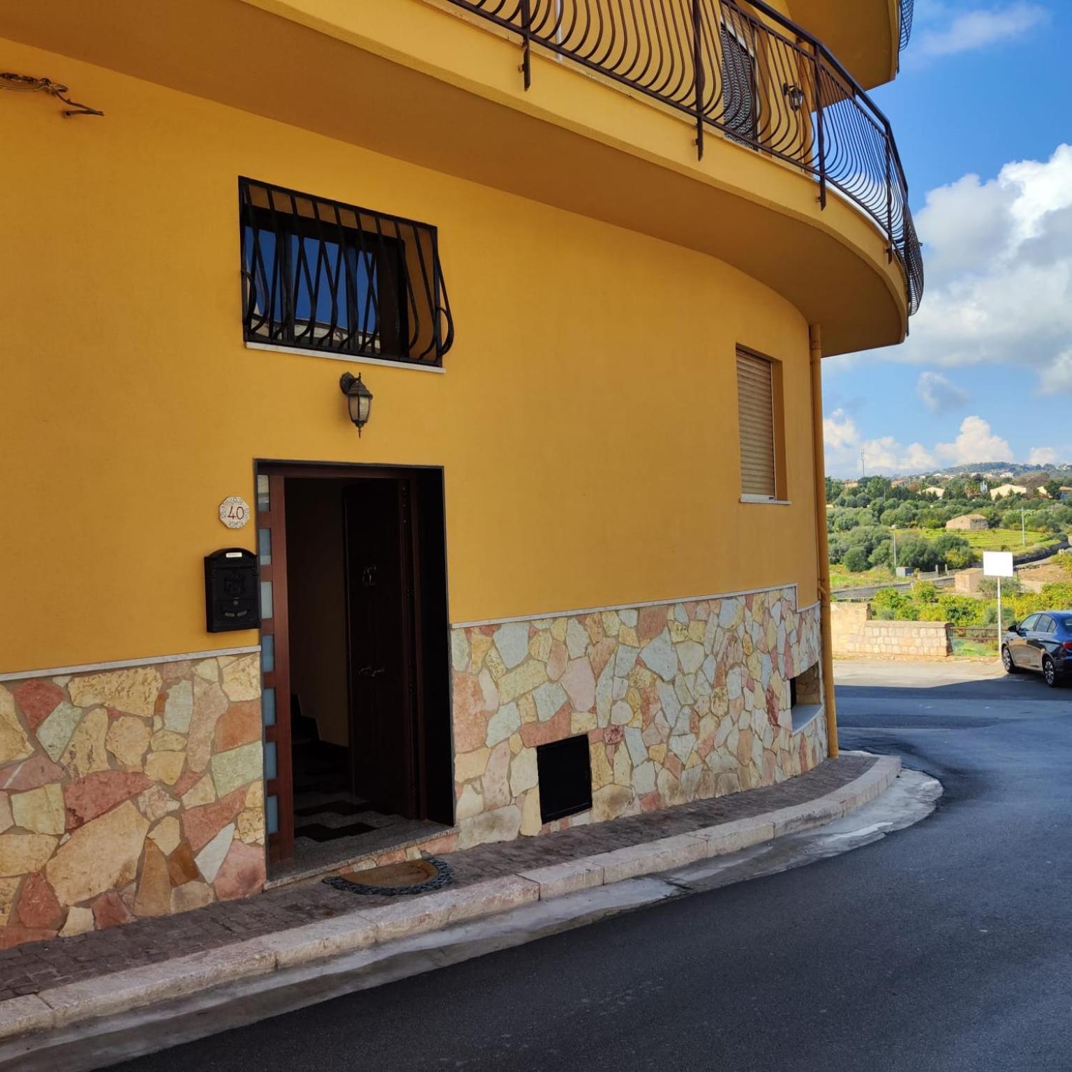 Panoramico Wifi Tv Centro Storico Daire Casteldaccia Dış mekan fotoğraf